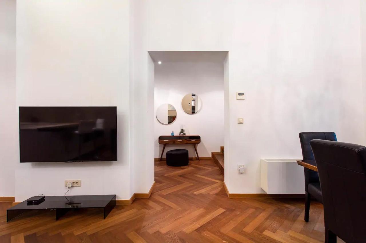 Address Deluxe Downtown Διαμέρισμα Λιουμπλιάνα Εξωτερικό φωτογραφία