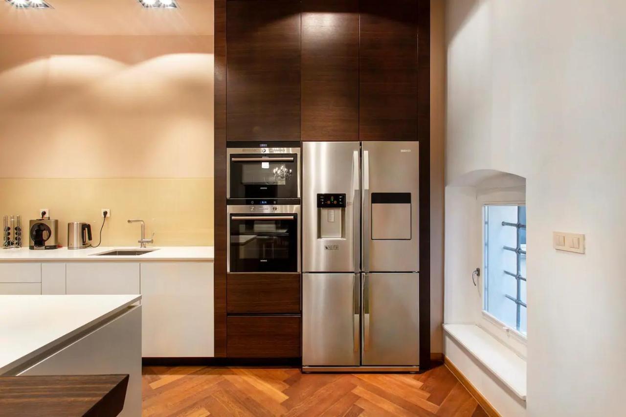 Address Deluxe Downtown Διαμέρισμα Λιουμπλιάνα Εξωτερικό φωτογραφία