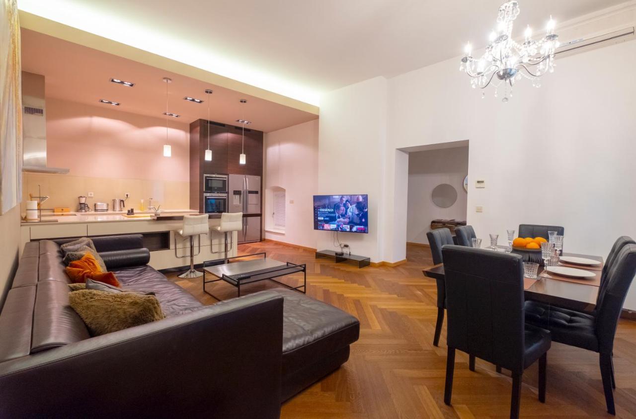 Address Deluxe Downtown Διαμέρισμα Λιουμπλιάνα Εξωτερικό φωτογραφία